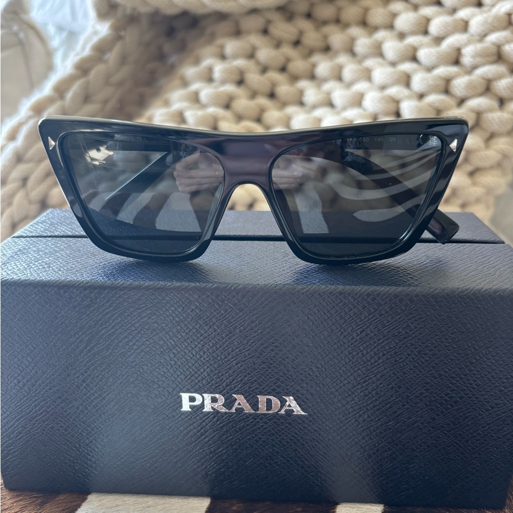 Prada Butterfly Sunglasses Black - Picture 3 of 13